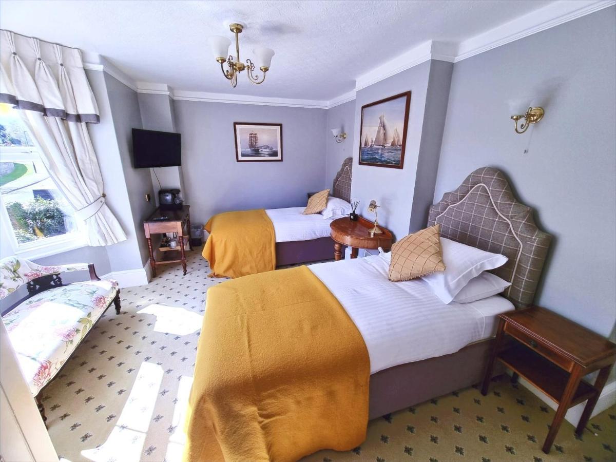 Villa Rothsay Hotel Каус Екстериор снимка